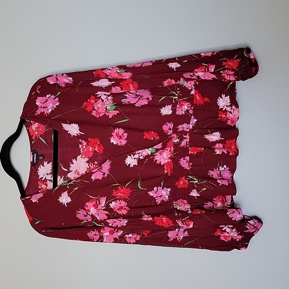 Express Romantic floral long sleeve surplice peplum top XL - Picture 2 of 8